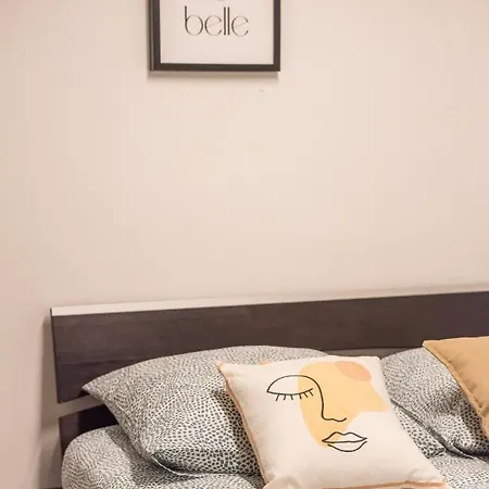 Ou Mentounasc - Duplex Vieille - Free Parking Apartman