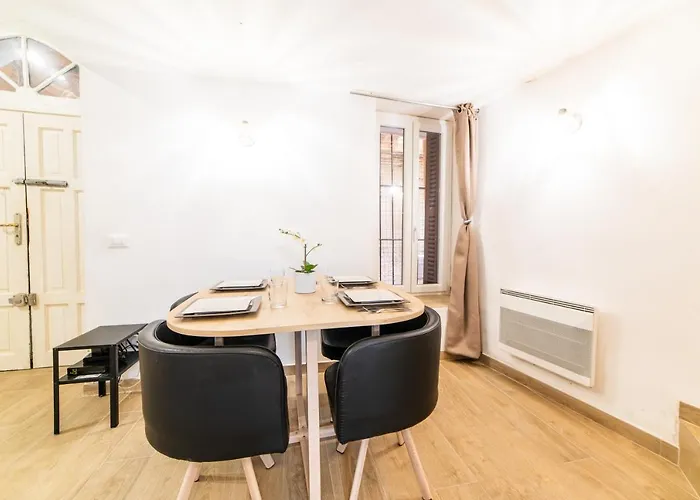 Ou Mentounasc - Duplex Vieille - Free Parking