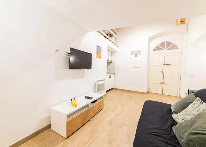 Ou Mentounasc - Duplex Vieille - Free Parking 아파트 멍똥