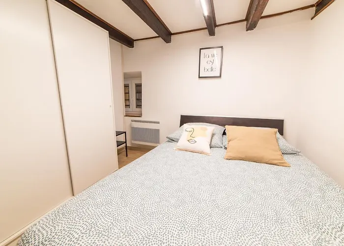 Ou Mentounasc - Duplex Vieille - Free Parking *