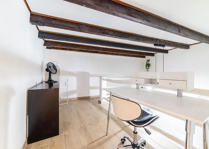 Ou Mentounasc - Duplex Vieille - Free Parking *